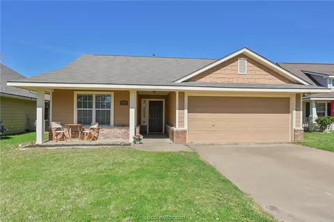 3917 Springmist Dr, College Station, TX 77845