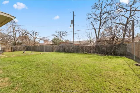 Exterior - 3312 Augusta Dr, Bryan, TX 77803 photo 2 of 2