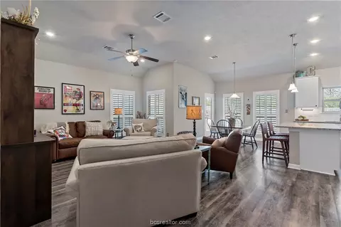 Living - 2113 Stubbs Dr, Bryan, TX 77807 photo 1 of 4
