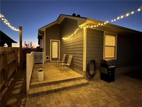 Other - 1052 Venice Dr, Bryan, TX 77808 photo 3 of 4