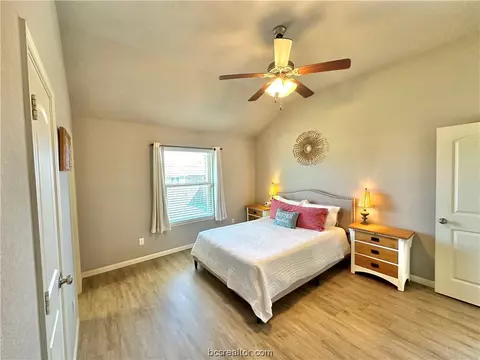 Bedroom - 1052 Venice Dr, Bryan, TX 77808 photo 1 of 4