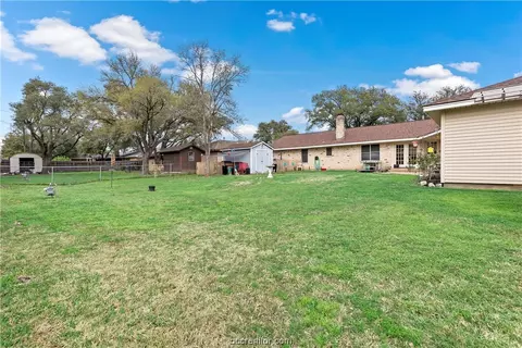 3706 Windridge Dr, Bryan, TX 77802 photo 22