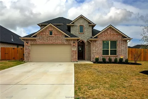 Exterior - 3513 Chantilly Path, Bryan, TX 77808 photo 2 of 6