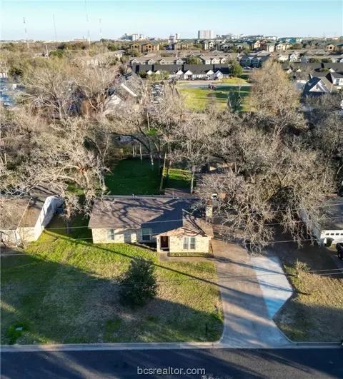 View/Area - 407 Tee Dr, Bryan, TX 77801 photo 1 of 2
