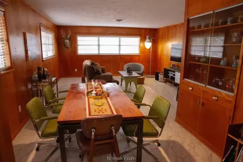 Dining - 708 Esther Blvd, Bryan, TX 77802 photo 1 of 1