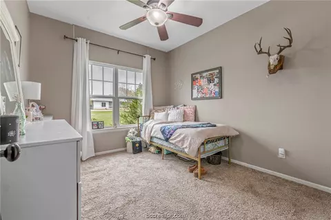 Bedroom - 16172 Bench Ln, Bryan, TX 77807 photo 3 of 4