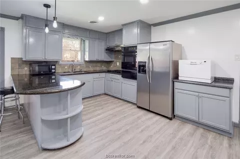 Kitchen - 2701 Wayside Dr, Bryan, TX 77802 photo 1 of 5
