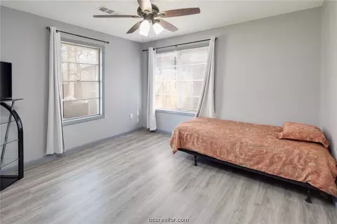 Bedroom - 2701 Wayside Dr, Bryan, TX 77802 photo 3 of 3