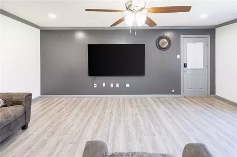 Living - 2701 Wayside Dr, Bryan, TX 77802 photo 3 of 4