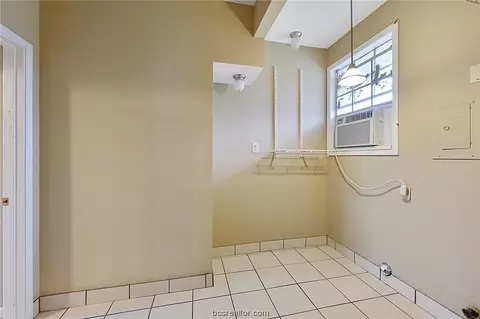 Other - 807 Esther Blvd, Bryan, TX 77802 photo 6 of 6