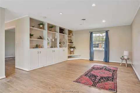 Living - 807 Esther Blvd, Bryan, TX 77802 photo 1 of 3