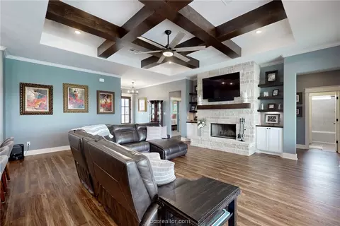 Living - 10332 Whiskey River Rd, Bryan, TX 77808 photo 2 of 3