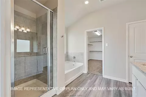 Bath - 2178 Chief St, Bryan, TX 77807 photo 2 of 4