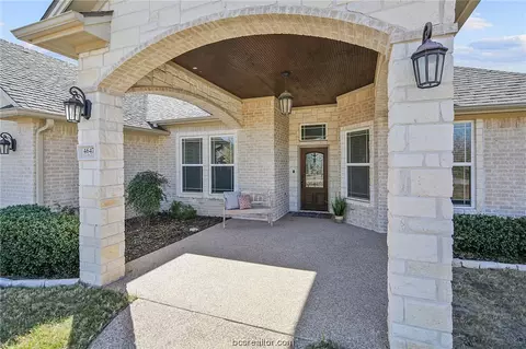 4647 River Rock Dr, Bryan, TX 77808