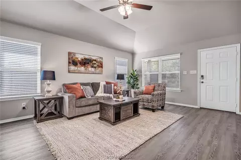 2811 Messenger Way, Bryan, TX 77803 photo 10