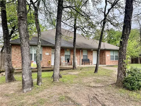 1200 Webhollow, Bryan, TX 77801