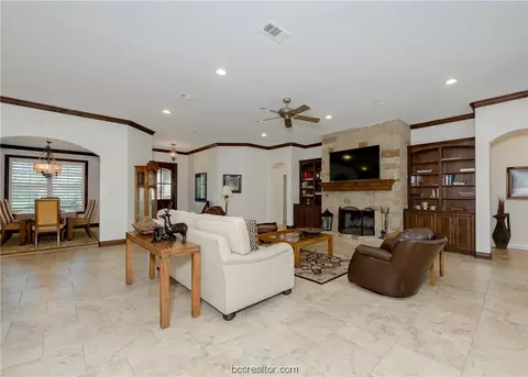 Living - 10601 Commonwealth Dr, Iola, TX 77861 photo 2 of 2