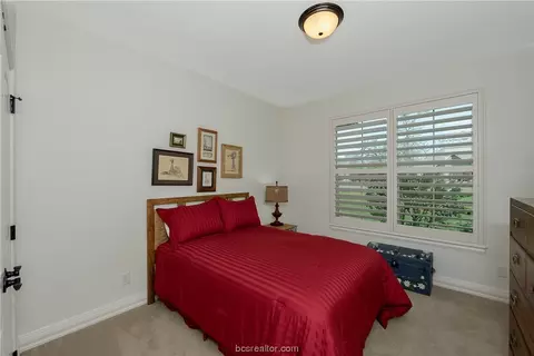 Bedroom - 10601 Commonwealth Dr, Iola, TX 77861 photo 2 of 3