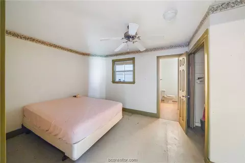 Bedroom - 68 Windmill Dr, Hempstead, TX 77445 photo 1 of 1