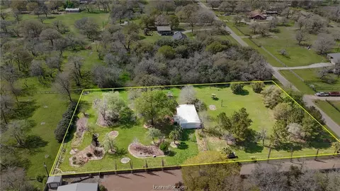 View/Area - 68 Windmill Dr, Hempstead, TX 77445 photo 9 of 9