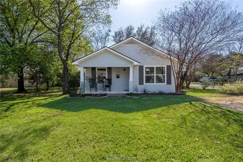 1201 E 30th St, Bryan, TX 77802