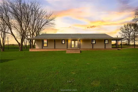 21060 Fm 359 Rd, Hempstead, TX 77445