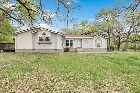 8917 County Road 271, Snook, TX 77878