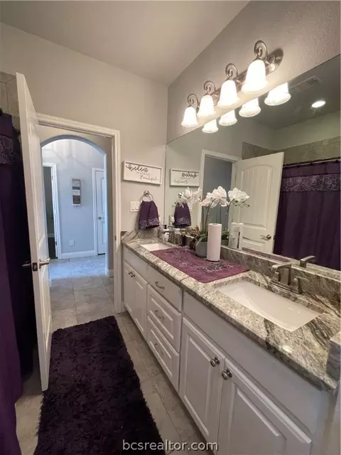 3040 Embers Loop, Bryan, TX 77808 photo 8