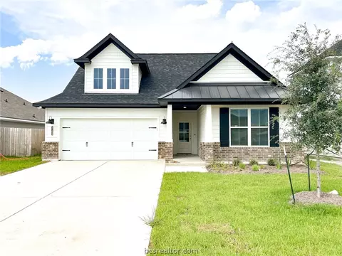 3169 Charge Ln, Bryan, TX 77808