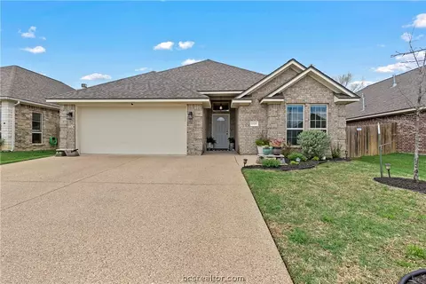 1009 Dove Run Trl, College Station, TX 77845