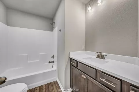 2817 Messenger Way, Bryan, TX 77803 photo 9
