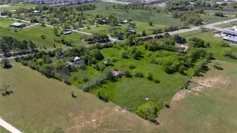 4492 Leonard Rd, Bryan, TX 77807 photo 3