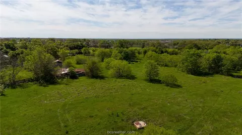 4492 Leonard Rd, Bryan, TX 77807 photo 11