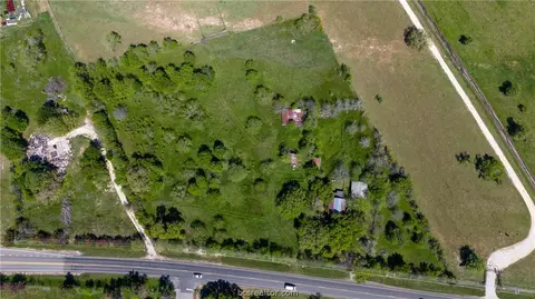 4492 Leonard Rd, Bryan, TX 77807 photo 8