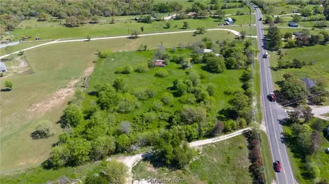 4492 Leonard Rd, Bryan, TX 77807 photo 5
