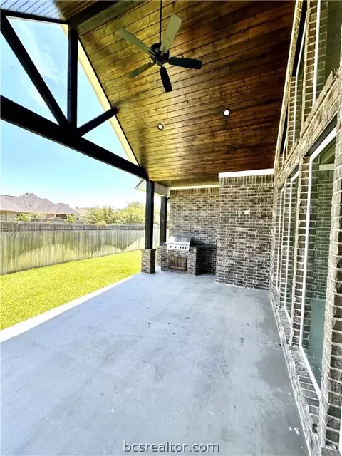 Exterior - 3621 Dawn Ct, Bryan, TX 77802 photo 4 of 9
