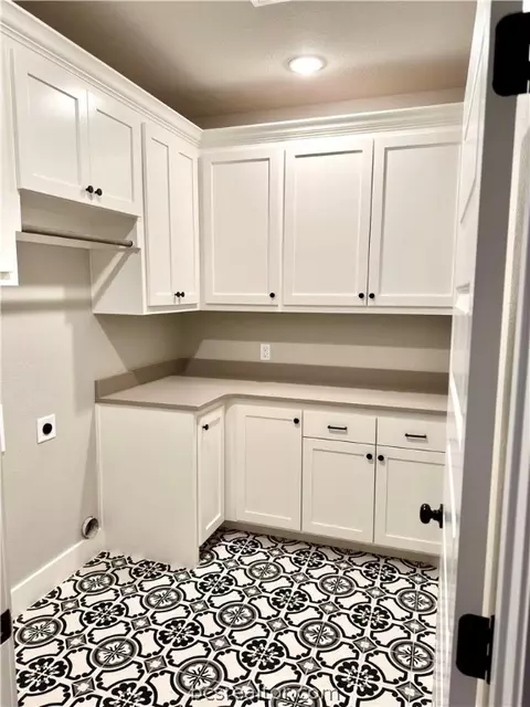 Other - 3621 Dawn Ct, Bryan, TX 77802 photo 7 of 13