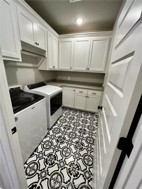 Other - 3621 Dawn Ct, Bryan, TX 77802 photo 6 of 13