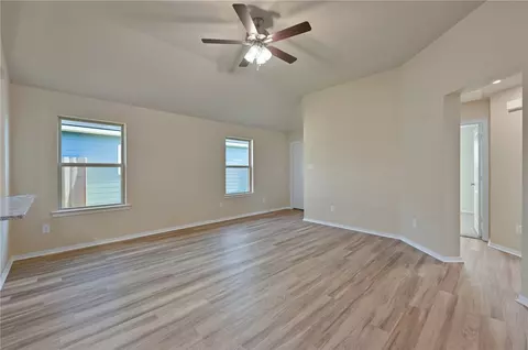 2812 Messenger Way, Bryan, TX 77803 photo 3