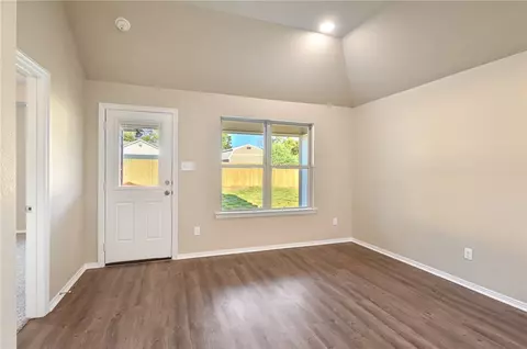 2802 Messenger Way, Bryan, TX 77803 photo 6