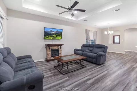 2111 Mountain Wind Loop, Bryan, TX 77807 photo 11