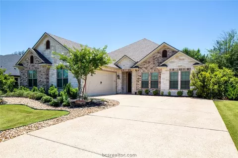 3026 Balsam Ct, Bryan, TX 77807