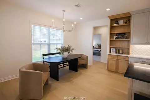 2920 Spector Dr, Bryan, TX 77808 photo 7