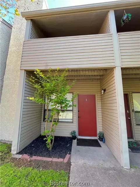 1902 Dartmouth Street K3, College Station, TX 77840
