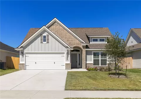 3129 Margaret Rudder Pkwy, Bryan, TX 77808