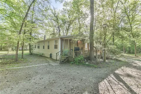11154 Hillcrest Dr, Conroe, TX 77303 photo 2