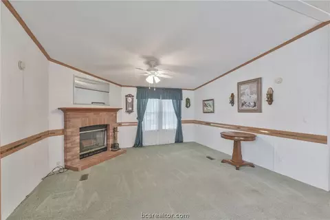 11154 Hillcrest Dr, Conroe, TX 77303 photo 9