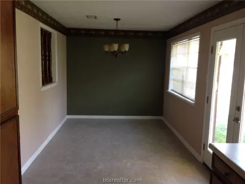 1107 Sage Ave, Bryan, TX 77803 photo 6