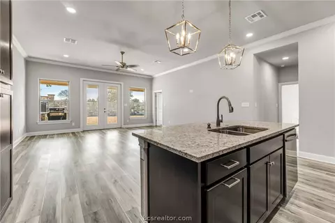 Kitchen - 4655 S Stonecrest Ct, Bryan, TX 77808 photo 4 of 4