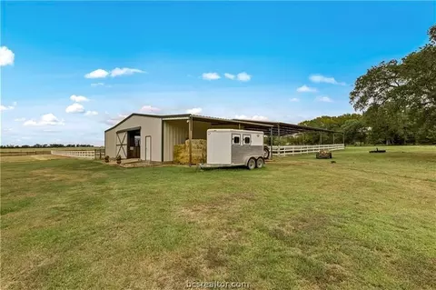 Exterior - 9450 Deep Well Rd, Bryan, TX 77808 photo 9 of 12